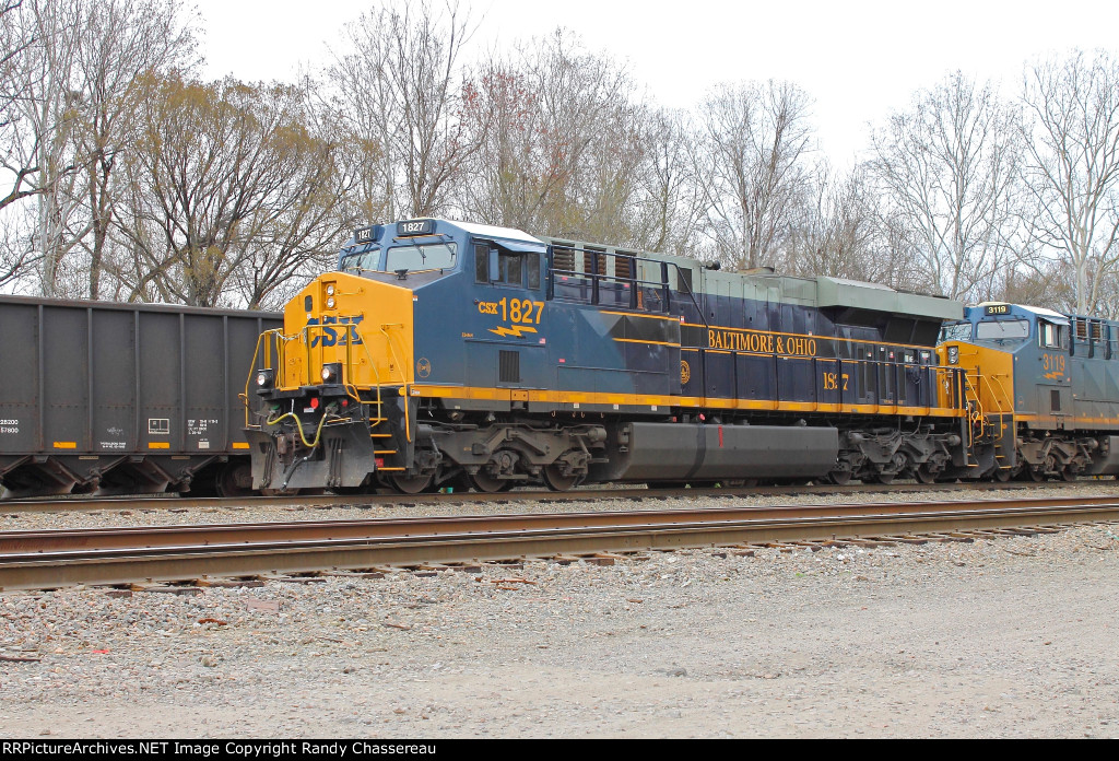 CSXT 1827 M690-16